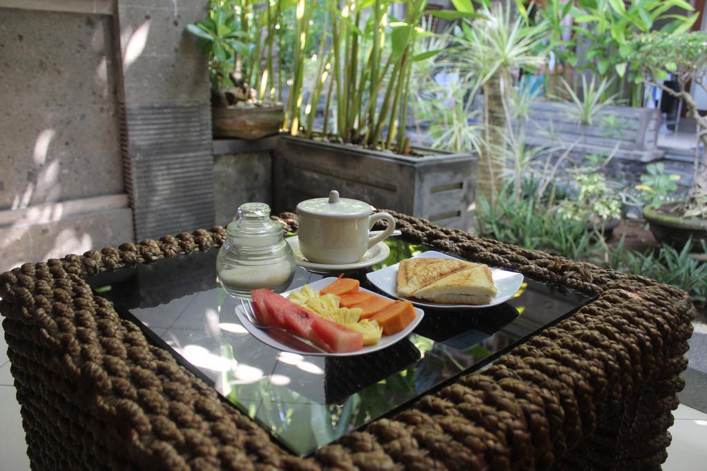 Letos Kubu Homestay Kuta Lombok Exteriör bild