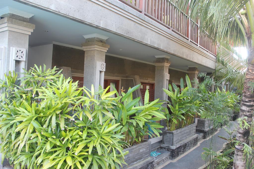 Letos Kubu Homestay Kuta Lombok Exteriör bild