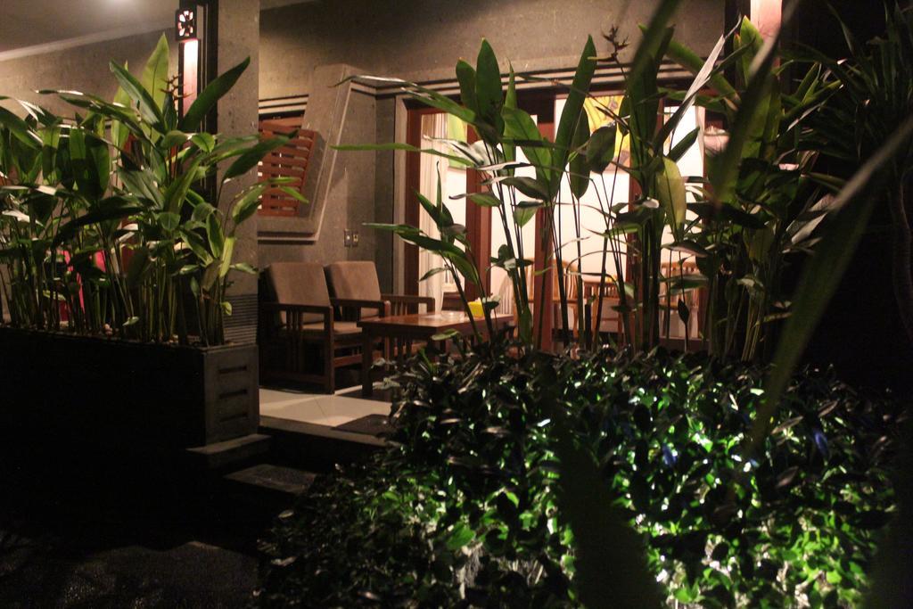 Letos Kubu Homestay Kuta Lombok Exteriör bild